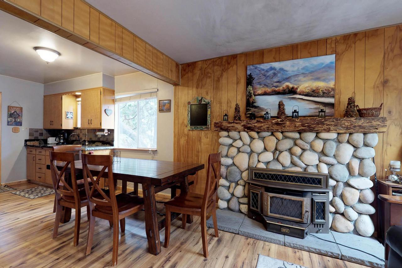 Blue Meadow Cottage Shaver Lake Exterior photo