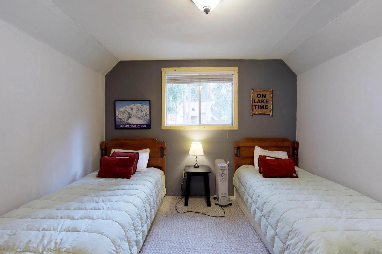Blue Meadow Cottage Shaver Lake Exterior photo