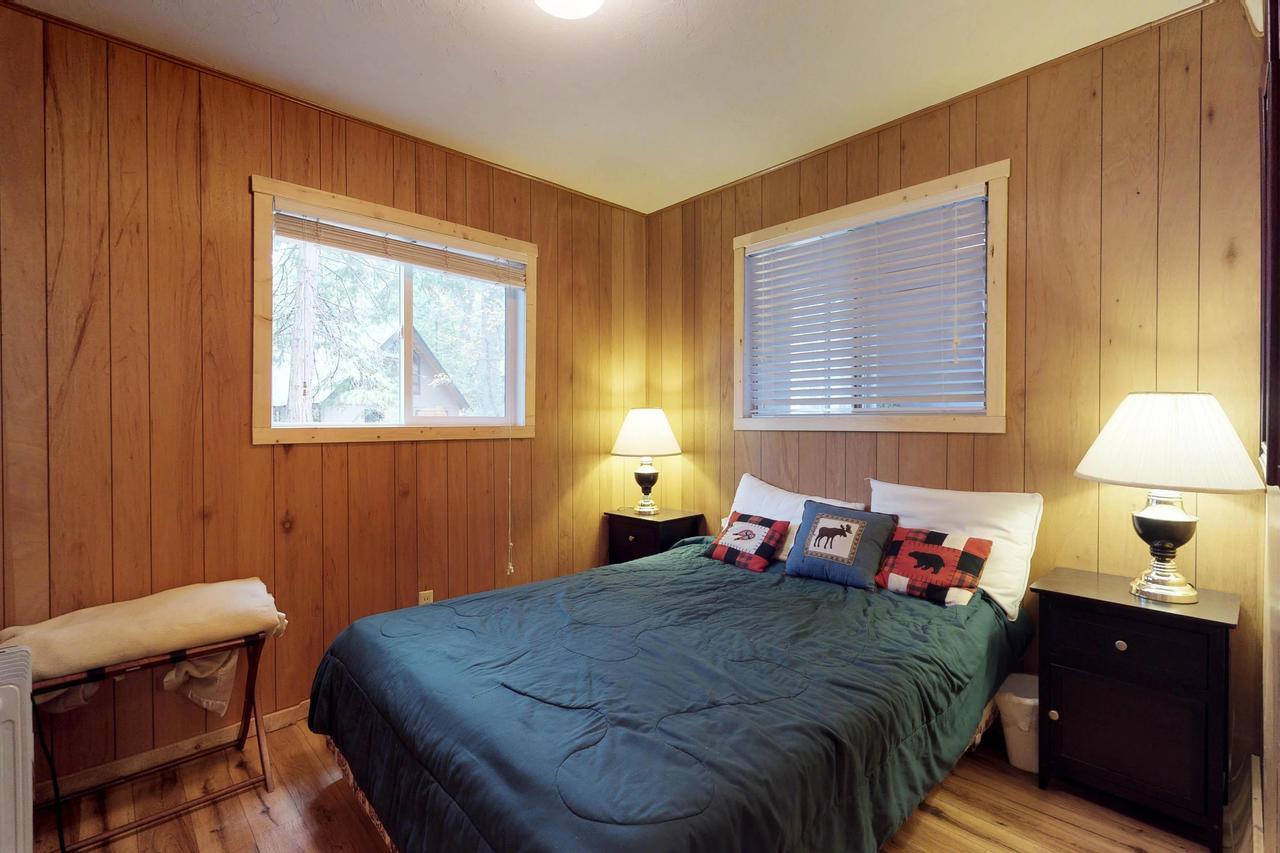 Blue Meadow Cottage Shaver Lake Exterior photo