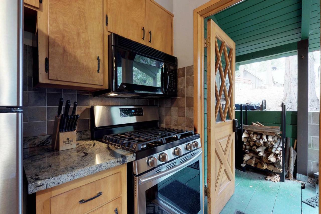 Blue Meadow Cottage Shaver Lake Exterior photo