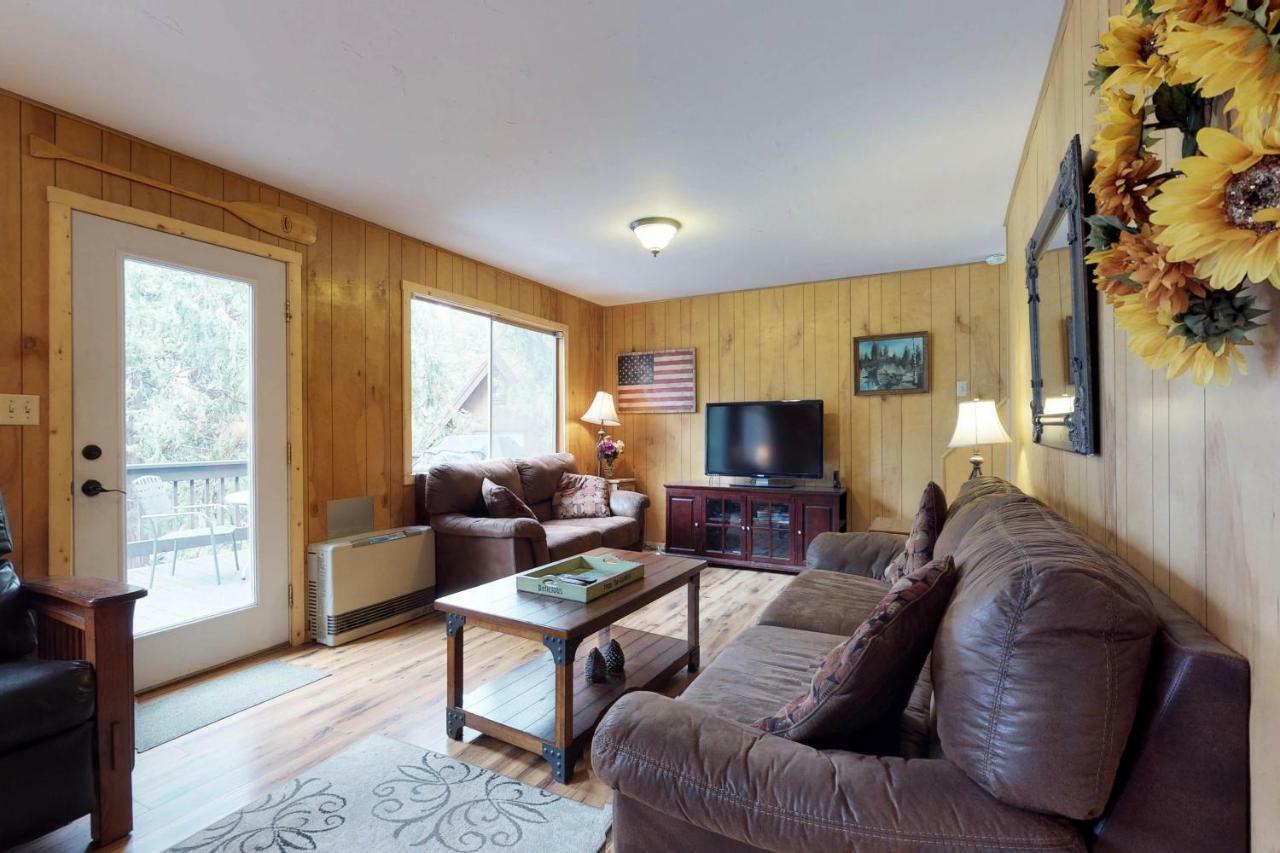 Blue Meadow Cottage Shaver Lake Exterior photo