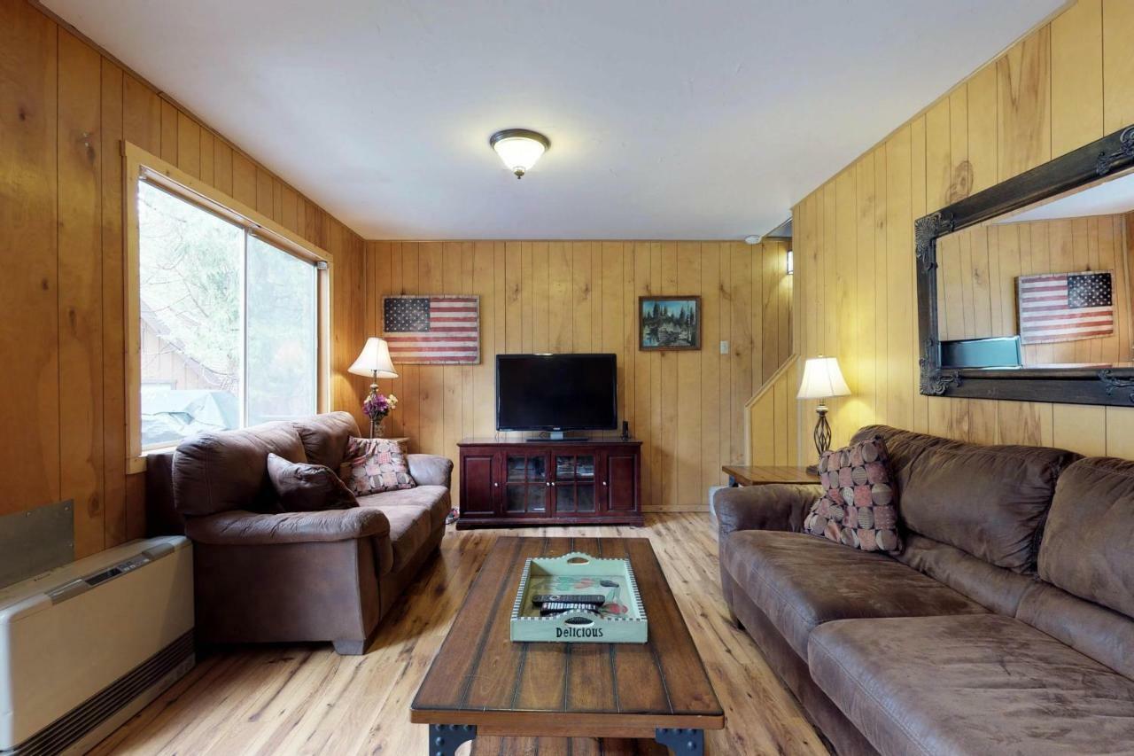Blue Meadow Cottage Shaver Lake Exterior photo